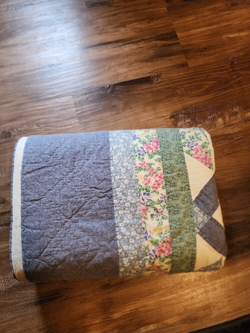 Handmade patchwork star quilt - Picture 9 of 10